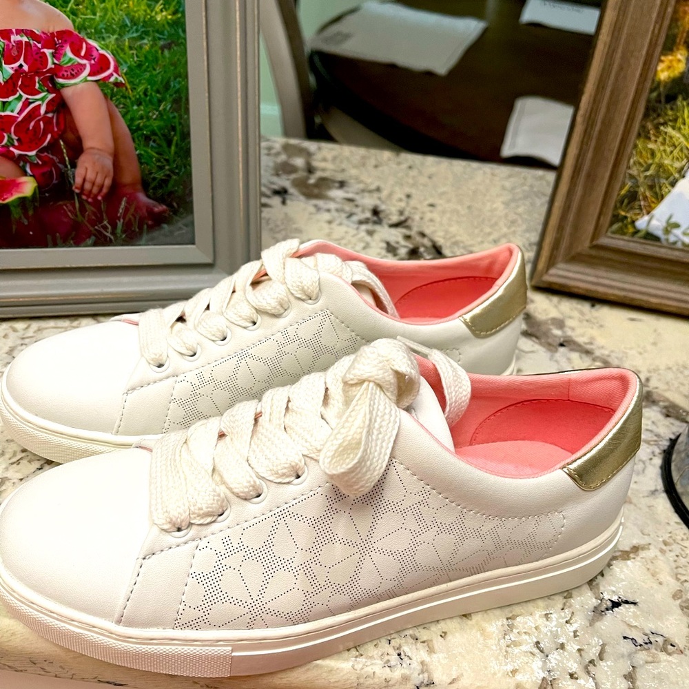 Kate spade ♠️ tennis shoes